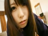 ハンパなく可愛いおとなしめの女子高生にホテル援交で積極的にいやらしい言葉を小声で囁かれながら責められて着衣ハメ撮りSEX　有村千佳 erovideo